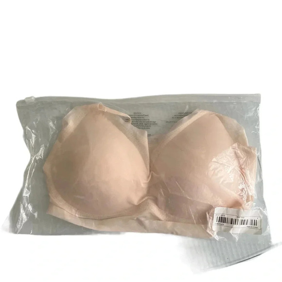 New Flesh Tone Wireless‎ Smooth Back Bra S - Picture 3 of 4